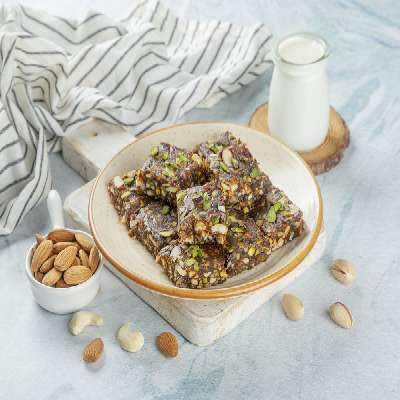 Dates Chikki 250Gm