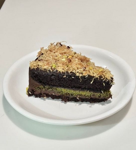 Dubai Kunafa Chocolate Pastry
