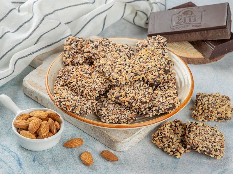 Almond Chocolate Brittle