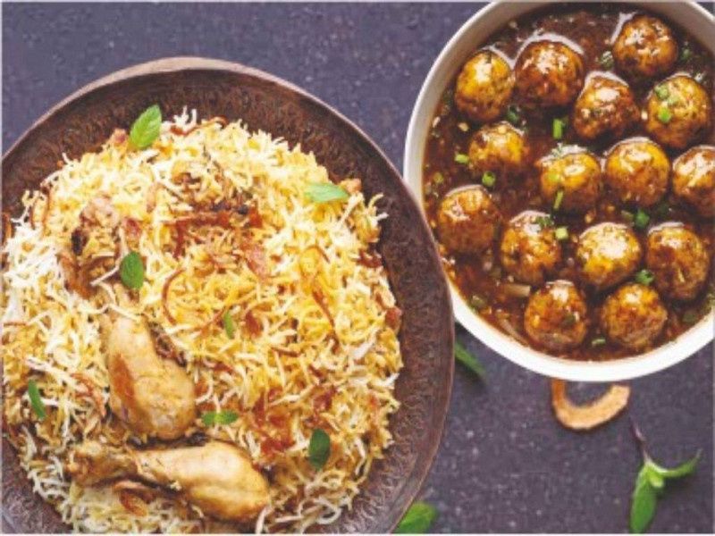 Chicken Fried Rice With Veg Manchurian Gravy