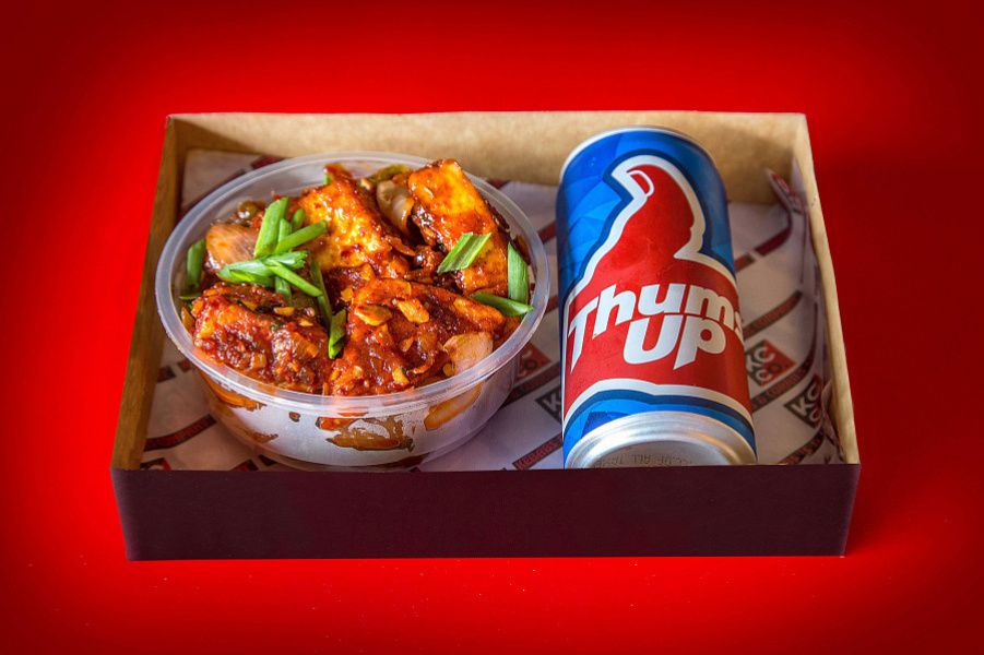 Chilli Paneer Dry [4 Pcs] With Coke Can