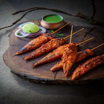 Desi Masala Chicken Satay [6 Pieces]