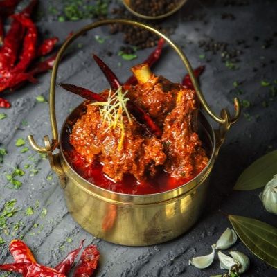 Laal Maas