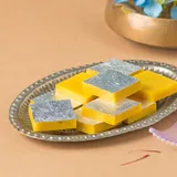 Kaju Kesar Burfi