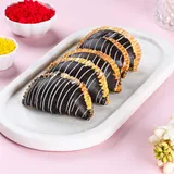 Desi Ghee Chocolate Gujiya