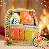 Gur Junction Hamper