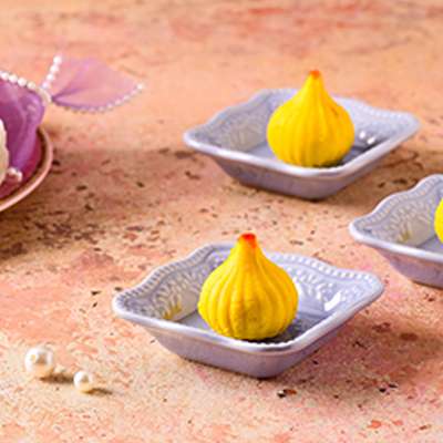 modak kesar sandesh