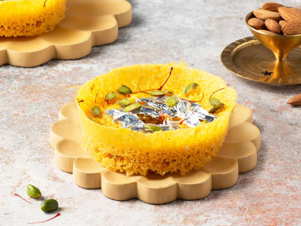 Ghewar Kesar Rabri Big