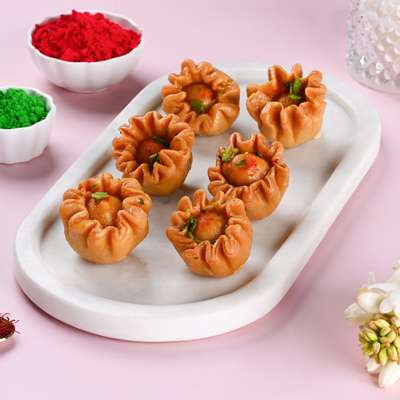 Phool Kali Sweet Gujiya