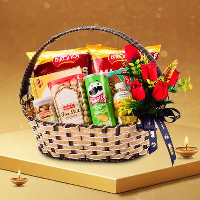 Festive Crunch Delight Hamper