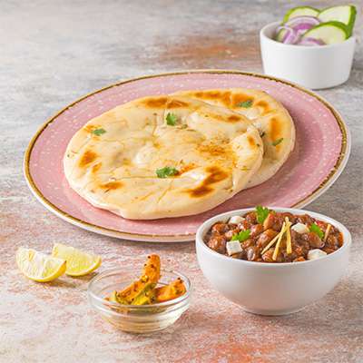 Punjabi Chana Kulcha..