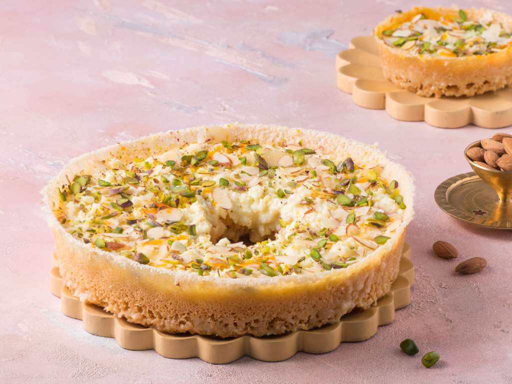 Ghewar Malai Big