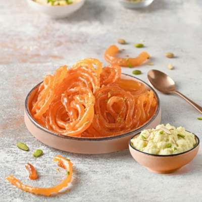 Jalebi With Rabri
