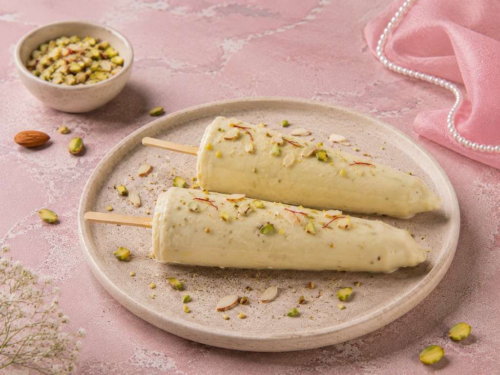 Stick kulfi malai