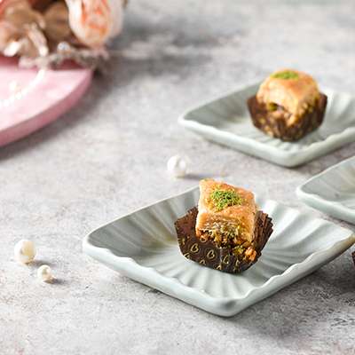 Mix Fruit Diamond Baklava