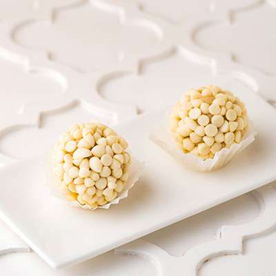 Kaju Choco Chips Laddu(White)