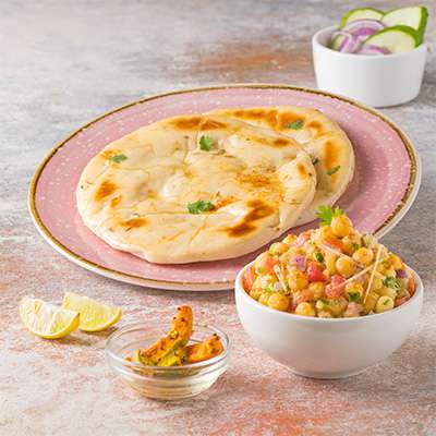 Matar Kulcha.
