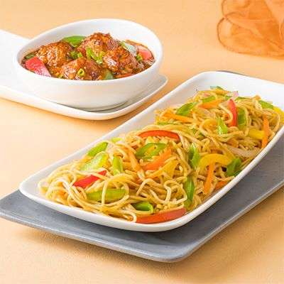 Veg Chowmein With Veg Manchurian