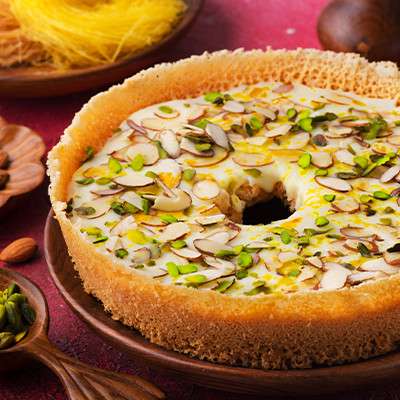 Ghewar Jumbo Malai 
