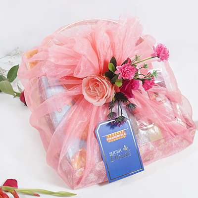 Refreshing Treats Hamper