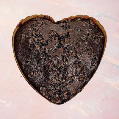 Dry Chocochips Cake Heart