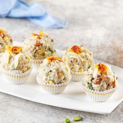 Coconut Gulkand Laddu