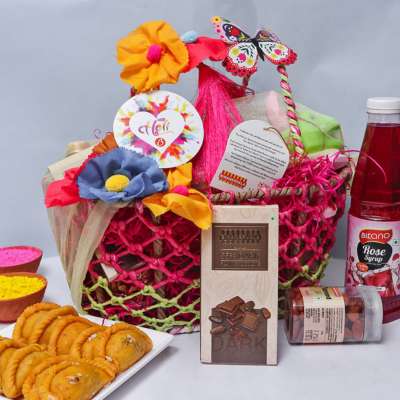 Regal Holi Hamper