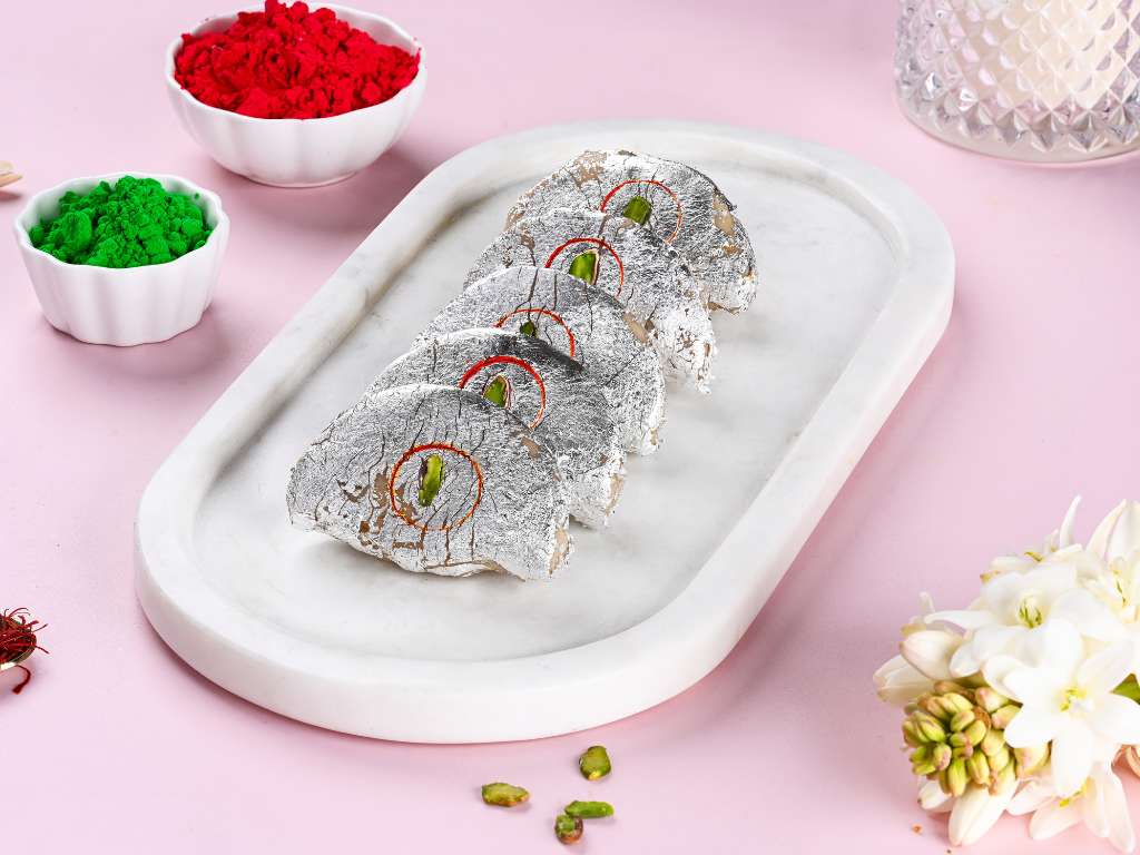 Kaju Gujiya
