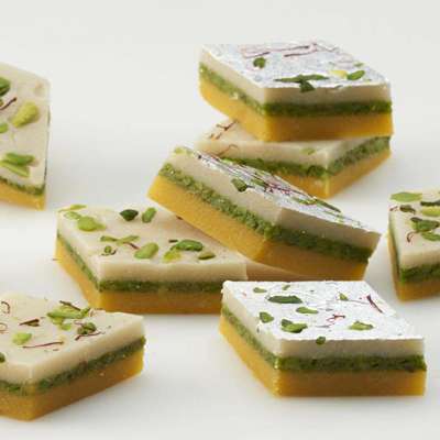 Khoya tiranga burfi