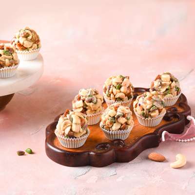 Dry Fruit Khajoor Laddu