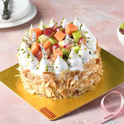 Fresh Fruit Cake
