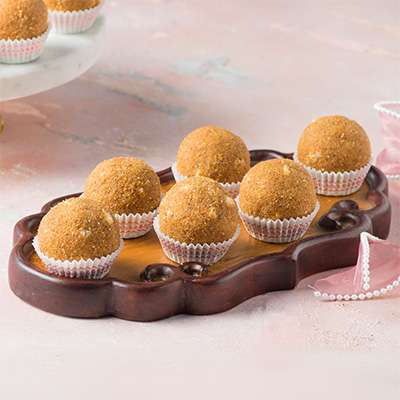 Laddu Besan.