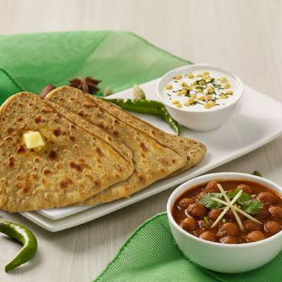 Tawa Aloo Parantha with Choley & Raita