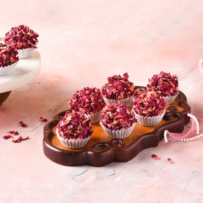 Rose Laddu