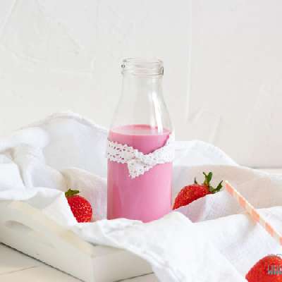 Strawberry Lassi [300ml]