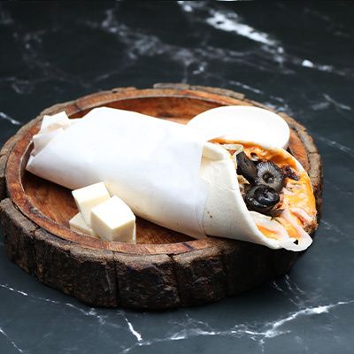 Spicy Greek Shawarma With Cheese & Olives (Chicken)