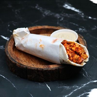 Paneer Shawarma With Hummus