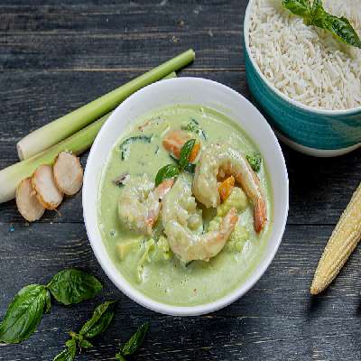 Prawns Thai Green Curry With Steam Rice