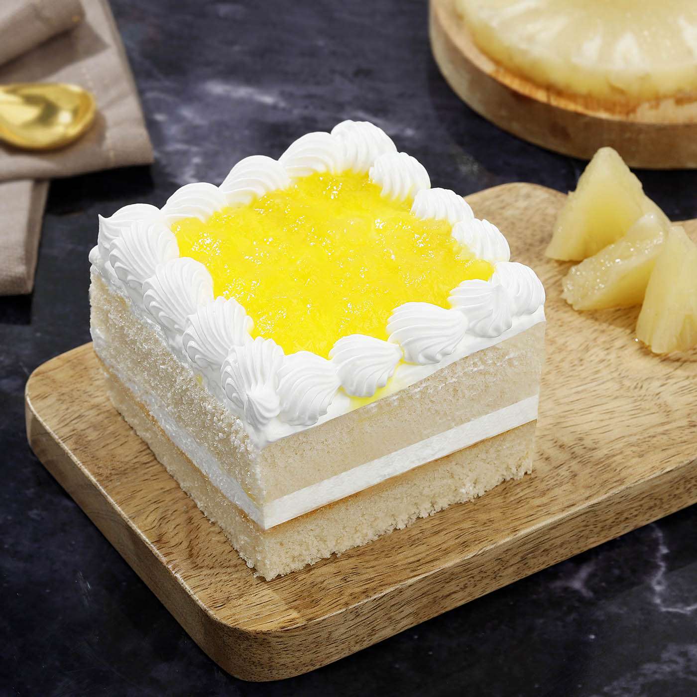 Pineapple Cream Pastry