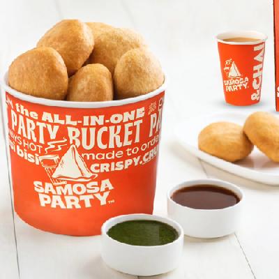 Mini Pyaaz Kachori Bucket (10 Pcs)