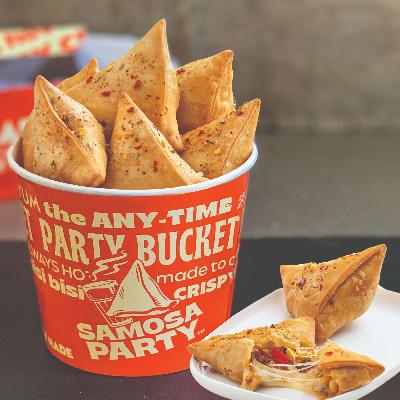 Mini Pizza Samosa Bucket (5 Pcs)