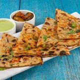 Aloo Paratha With Masala Dahi