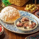 Hummus With Laham