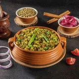Mutton Kheema With Egg (Gravy)