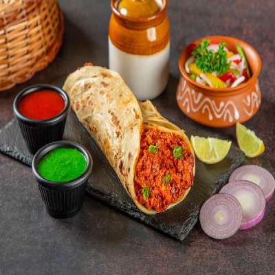 Chicken Tikka Paratha Roll