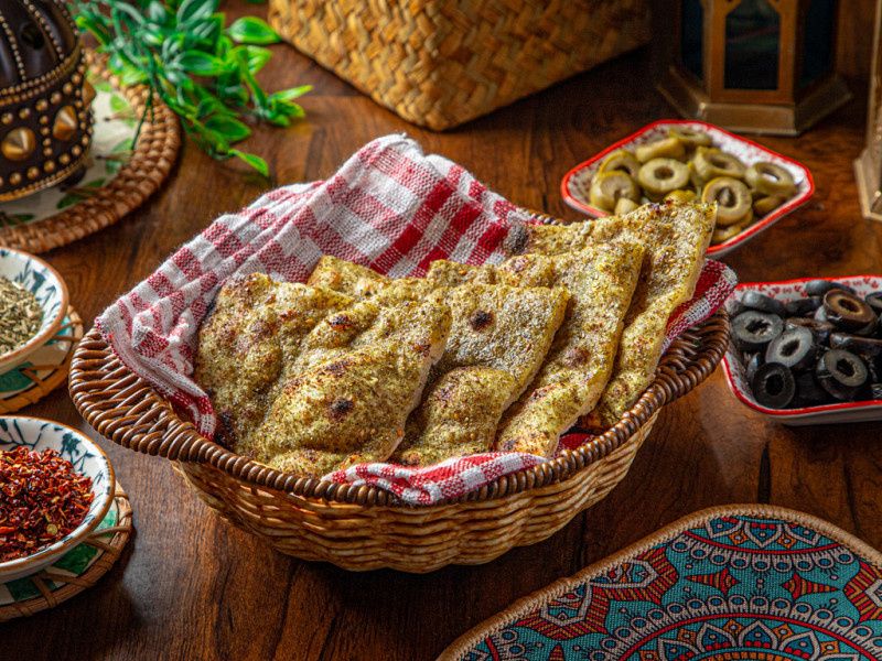 Cheese Zatar Naan