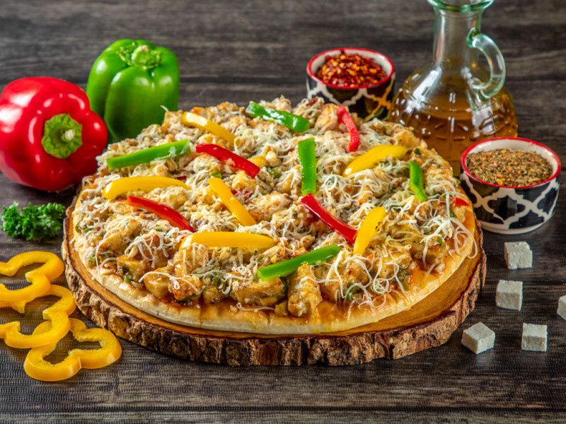 Crushed Pepper Paneer Pizza [7 Inches]