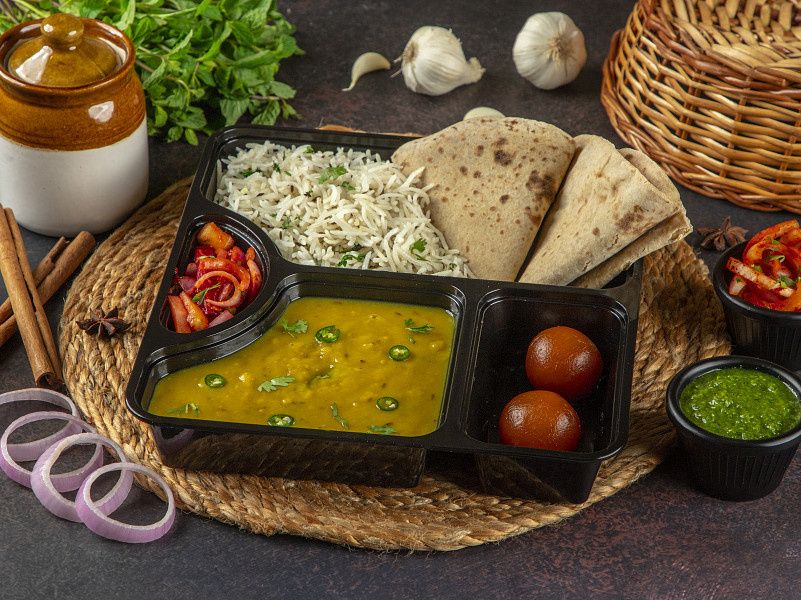 Veg Dal Fry Combo / Thali