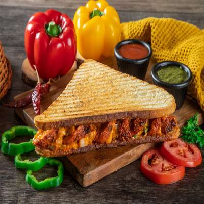 Butter Chicken Grilled Sandwich