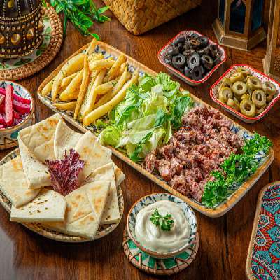 Open Laham Shawarma